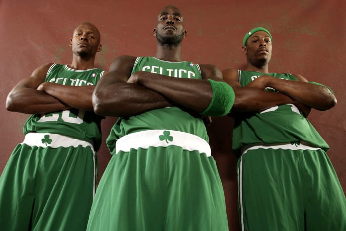 2007-Ray-Allen-Kevin-Garnett-Paul-Pierce-075559623.jpg